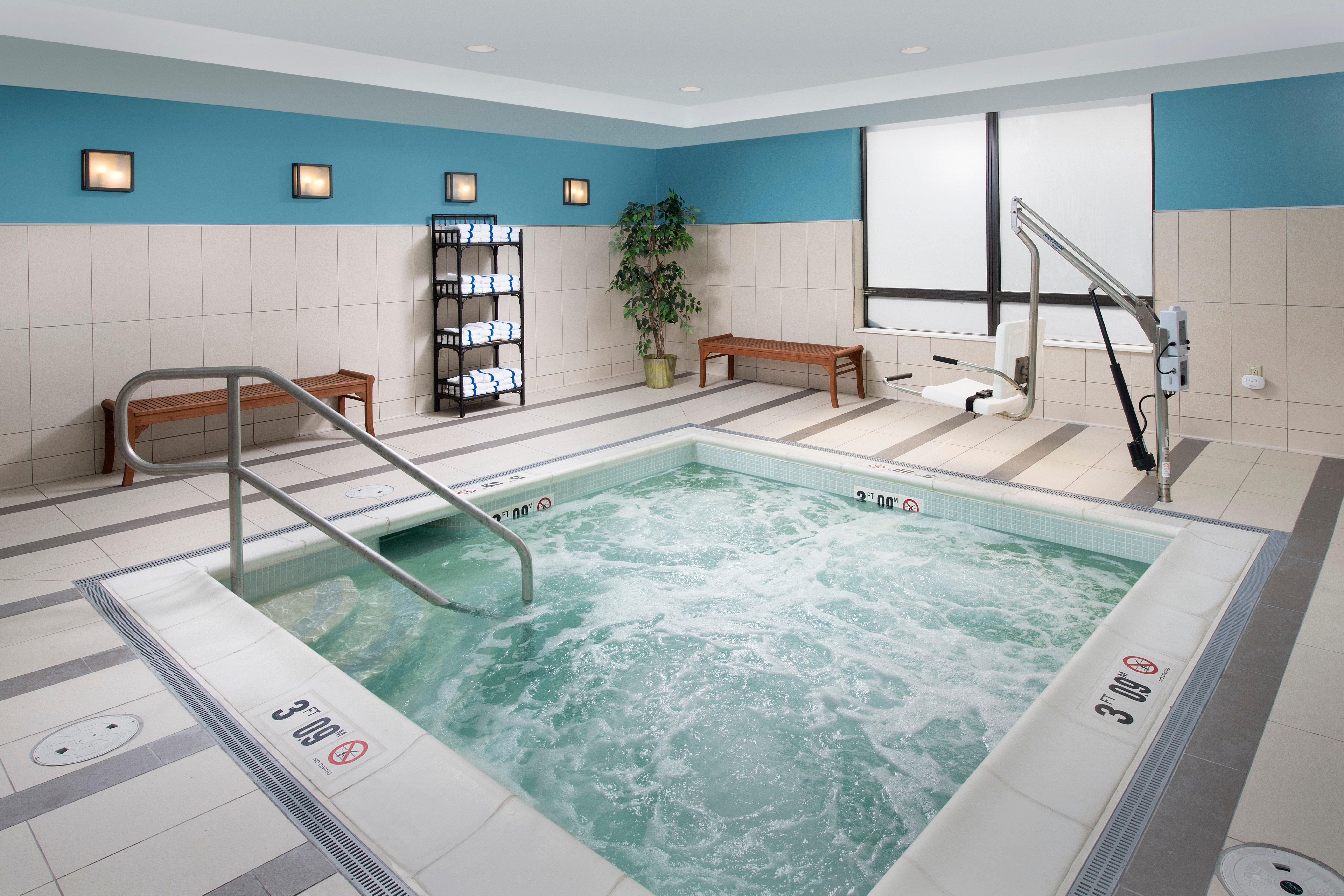 Holiday Inn Express Boston North-Woburn By Ihg Екстериор снимка