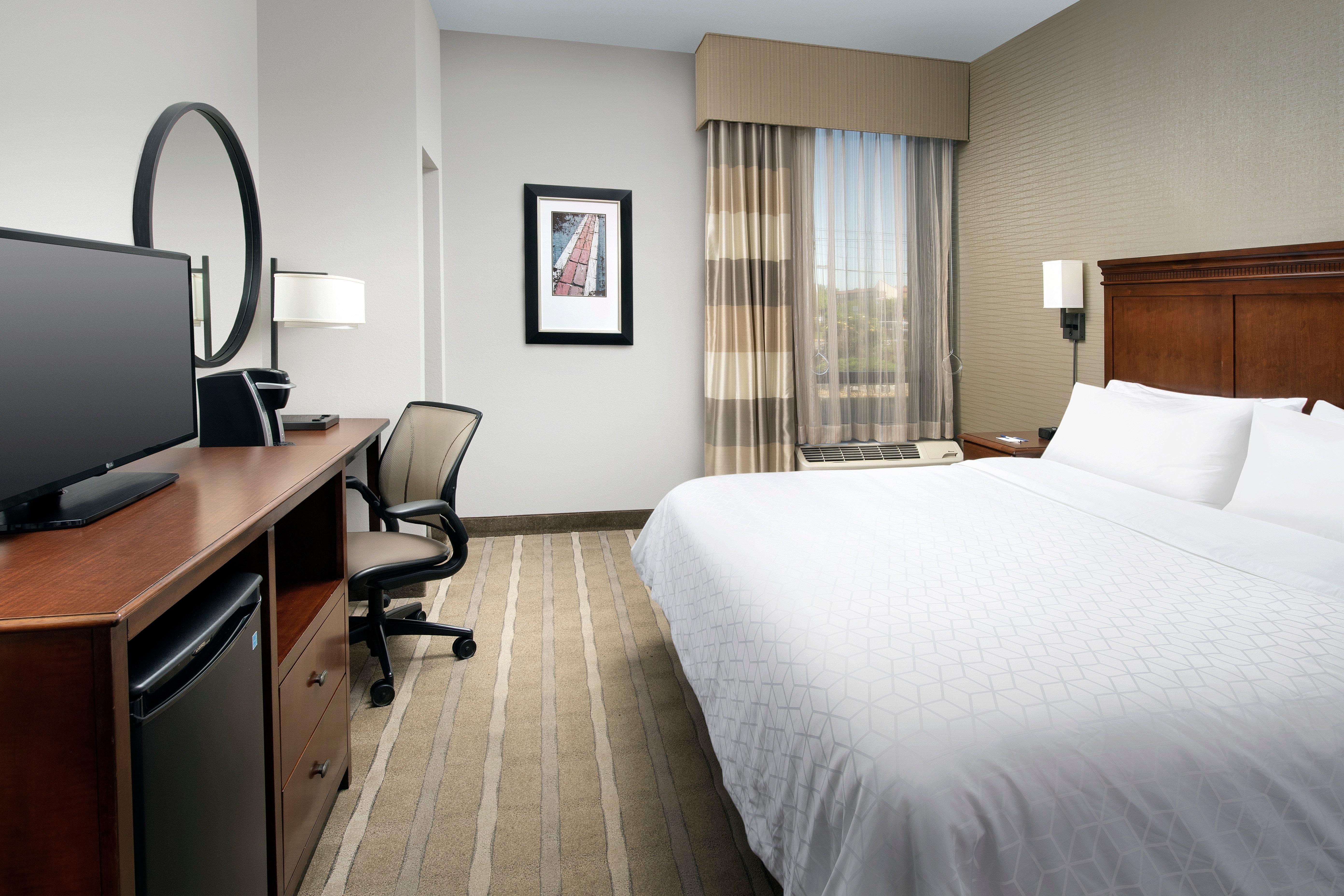 Holiday Inn Express Boston North-Woburn By Ihg Екстериор снимка