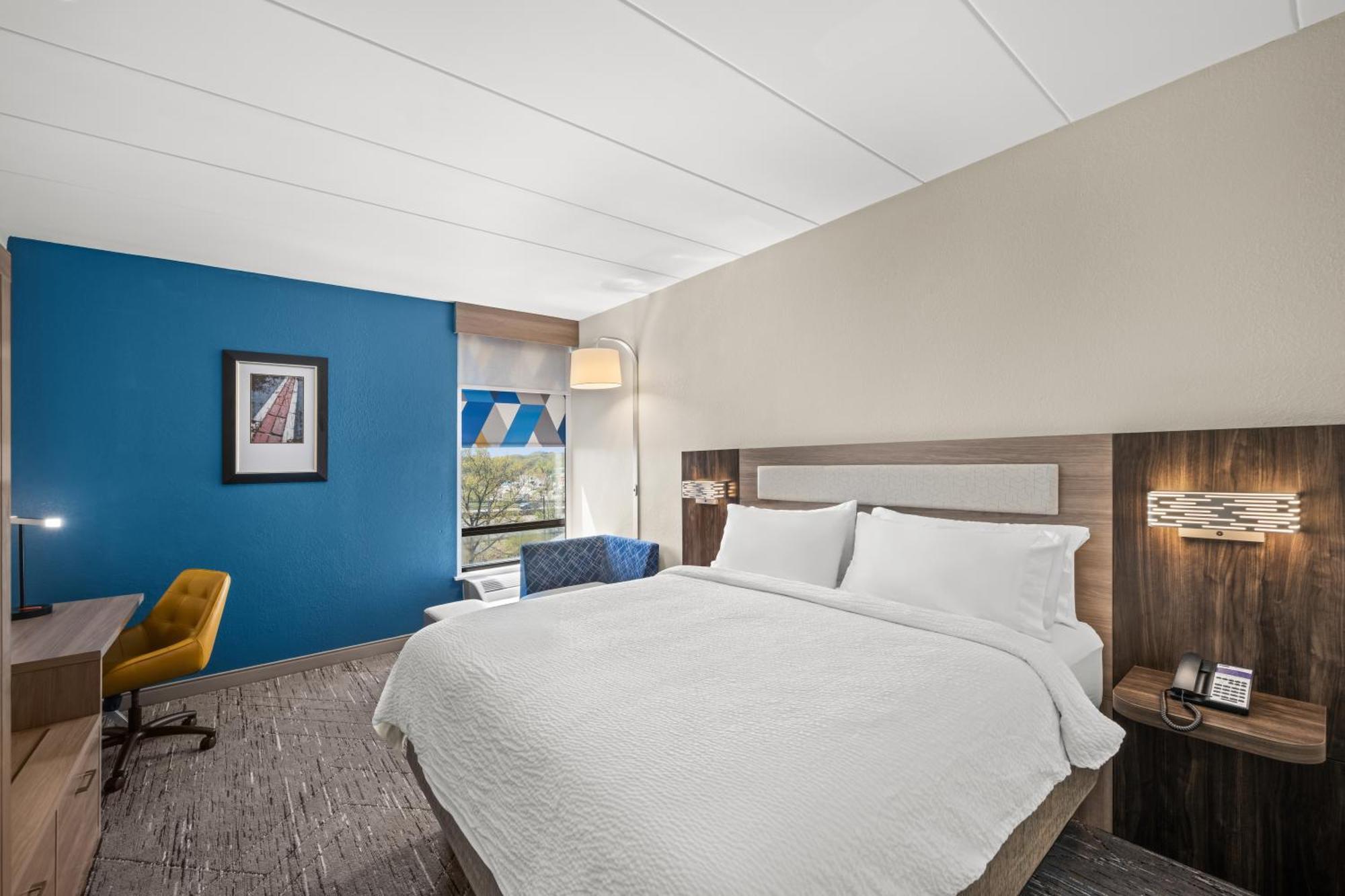Holiday Inn Express Boston North-Woburn By Ihg Екстериор снимка