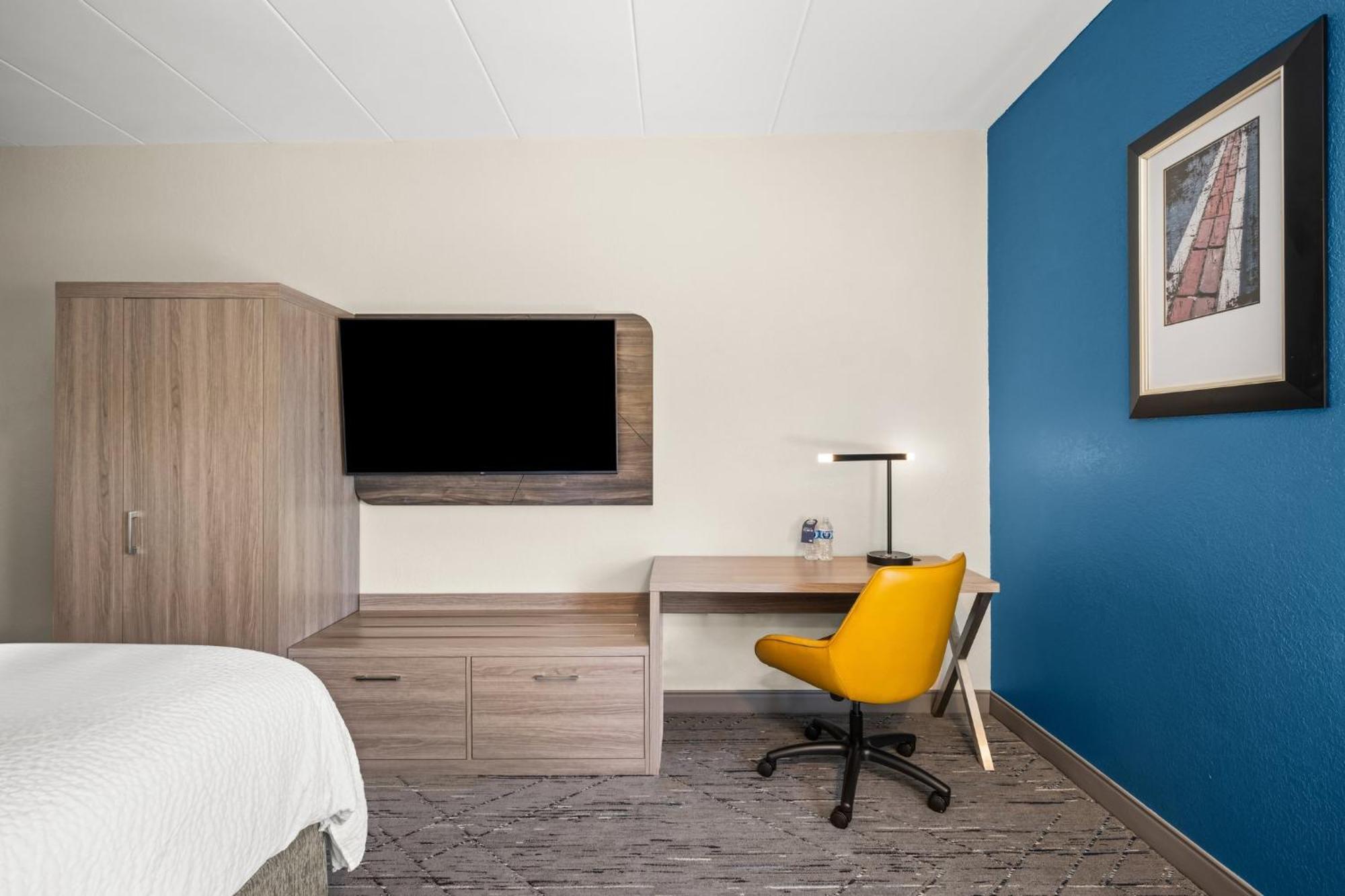 Holiday Inn Express Boston North-Woburn By Ihg Екстериор снимка