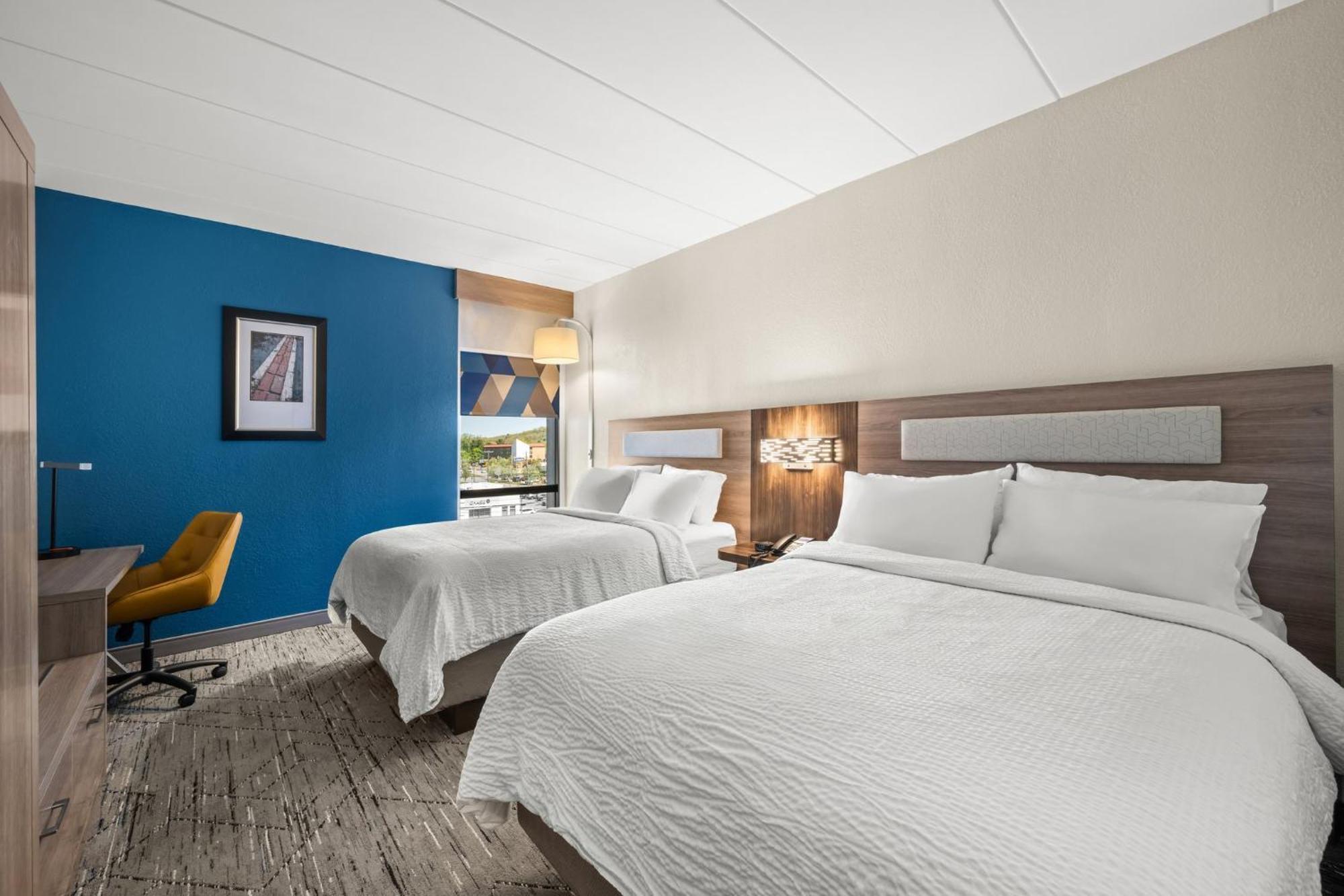 Holiday Inn Express Boston North-Woburn By Ihg Екстериор снимка
